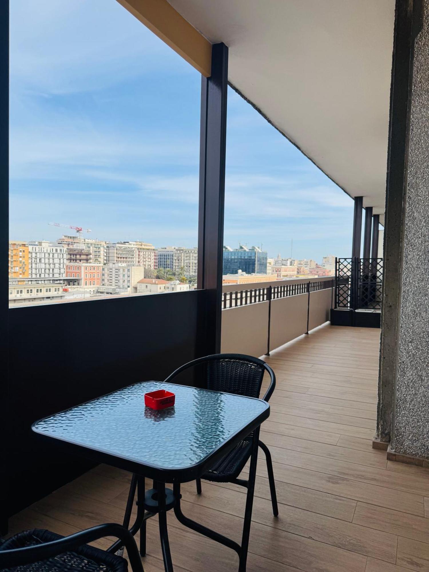 Manhattan Room & Suite Bari Exteriör bild